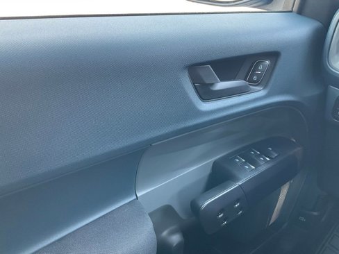New 2025 Ford Maverick XL image 36