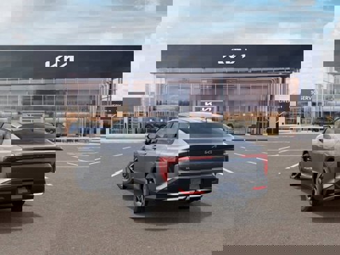 New 2025 Kia K4 EX image 4