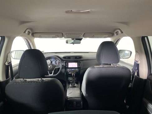 Used 2019 Nissan Rogue SV w/ Premium Package image 11