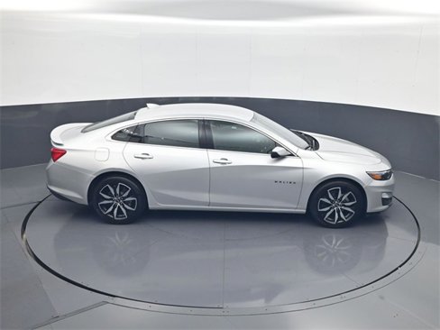 Used 2021 Chevrolet Malibu RS image 16
