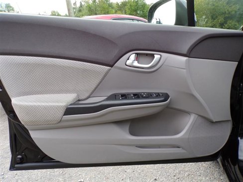 Used 2012 Honda Civic Hybrid Sedan image 13