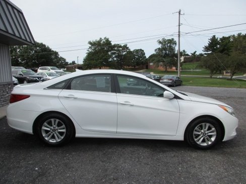 Used 2012 Hyundai Sonata GLS w/ Popular Equipment Pkg image 9