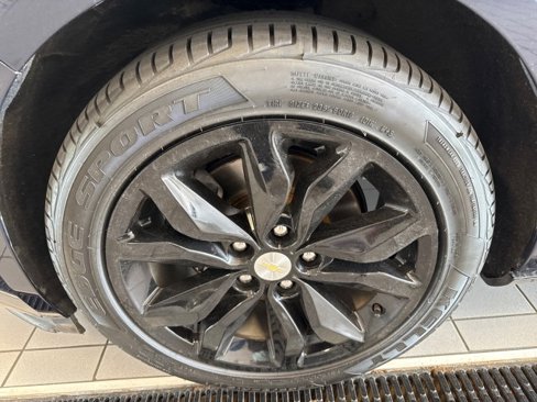 Used 2018 Chevrolet Impala LT image 12
