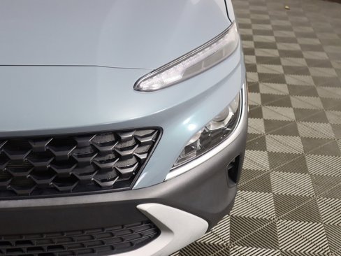 Used 2022 Hyundai Kona SEL image 12