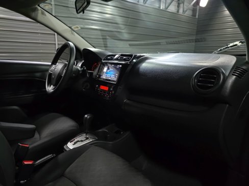 Used 2024 Mitsubishi Mirage LE image 12