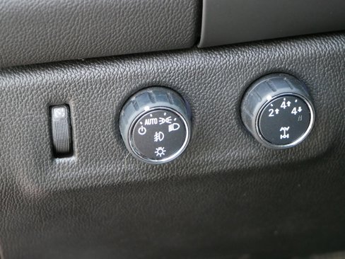 Used 2016 Chevrolet Colorado LT w/ LT Convenience Package image 19