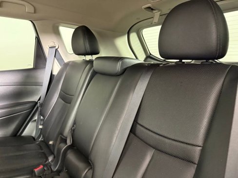Used 2020 Nissan Rogue SL image 29
