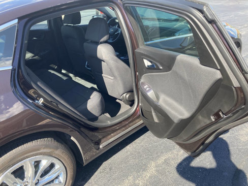 Used 2021 Chevrolet Malibu LT image 22
