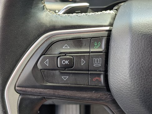 Used 2021 Jeep Grand Cherokee L Limited image 17