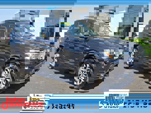 Used 2016 BMW X3 xDrive28i image 1
