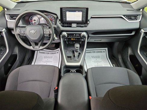 Used 2019 Toyota RAV4 LE image 19