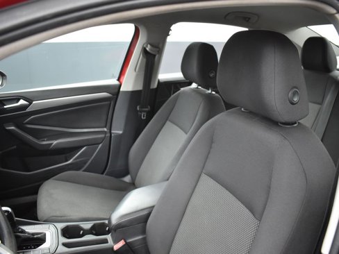 Used 2019 Volkswagen Jetta S image 12