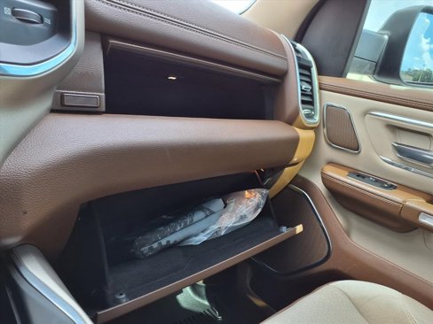 Used 2019 RAM 1500 Laramie image 33