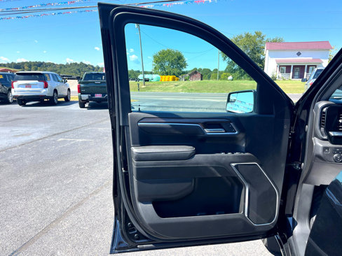 Used 2023 Chevrolet Silverado 1500 LT image 10
