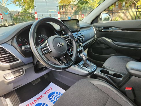Used 2021 Kia Seltos S image 16