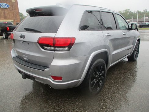 Used 2021 Jeep Grand Cherokee Laredo X image 20