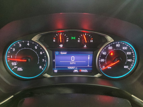 Used 2020 Chevrolet Equinox LT w/ Driver Convenience Package image 23