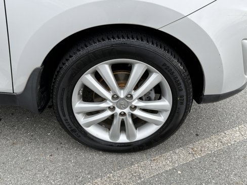 Used 2012 Hyundai Tucson Limited image 38