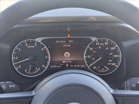 Used 2024 Nissan Rogue SV image 11