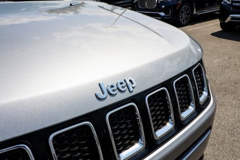 Used 2020 Jeep Compass Limited image 19
