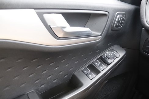 Used 2020 Ford Escape SEL image 23
