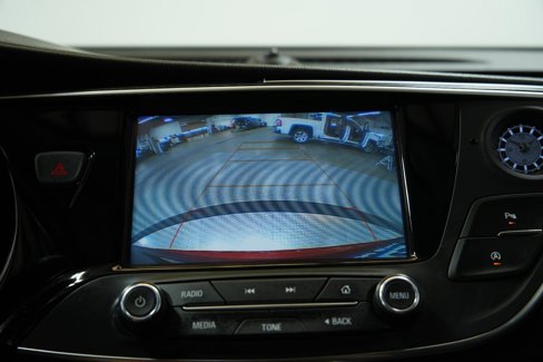Used 2019 Buick Envision Essence image 35