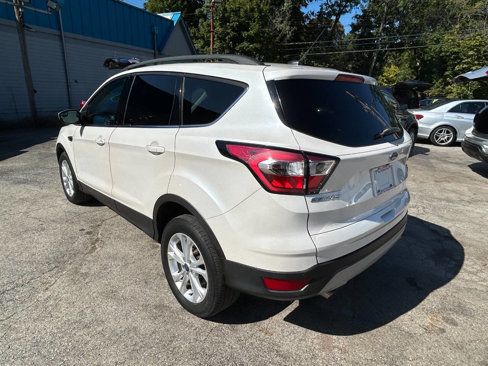 Used 2017 Ford Escape SE w/ Equipment Group 201A image 10
