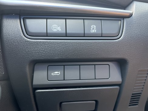 New 2025 MAZDA MAZDA3 s image 21