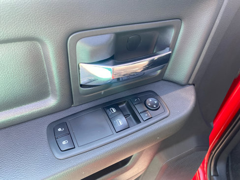 Used 2012 RAM 1500 Express image 11