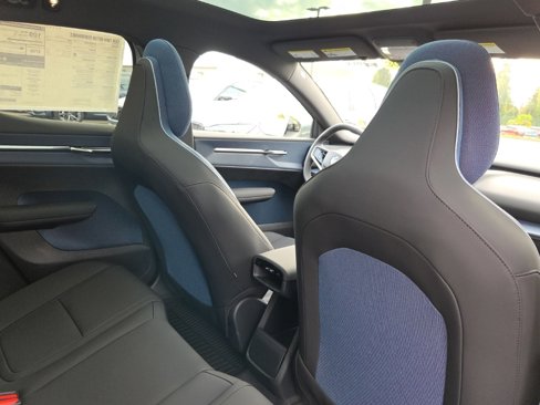 New 2025 Volvo EX30 Ultra w/ Protection Package Premier image 8
