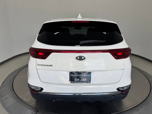 Used 2020 Kia Sportage LX image 11