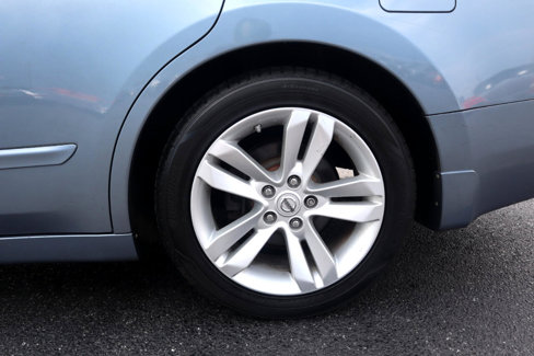 Used 2010 Nissan Altima 3.5 SR w/ Sport Pkg image 27