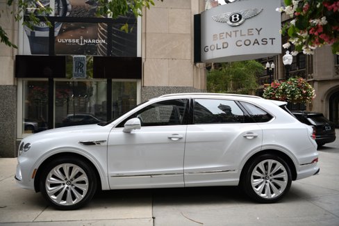 Used 2024 Bentley Bentayga image 7