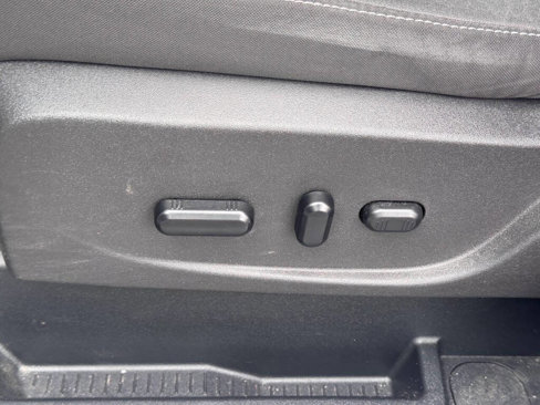 Used 2018 Ford Escape SE image 4
