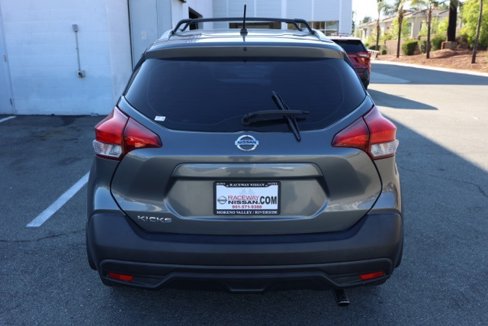 Used 2019 Nissan Kicks S w/ Exterior Package image 5