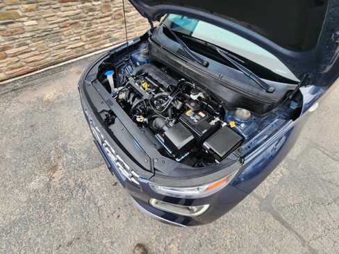 Used 2021 Hyundai Venue image 11