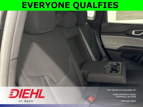 New 2025 Jeep Compass Sport image 11