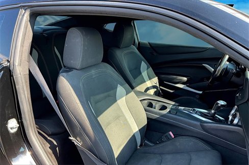 Used 2020 Chevrolet Camaro LS image 6