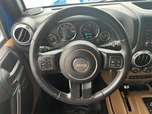 Used 2015 Jeep Wrangler Unlimited Sahara w/ Connectivity Group image 13