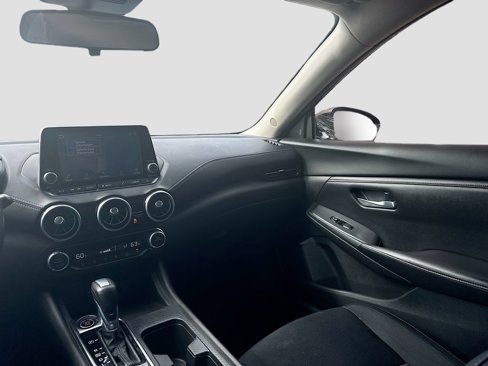 Used 2020 Nissan Sentra SV image 23