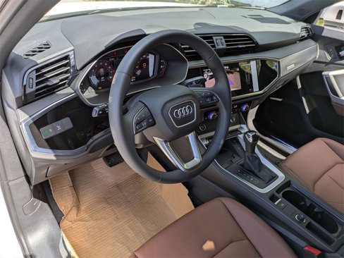 New 2025 Audi Q3 2.0T Premium image 9