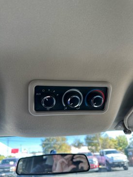 Used 2009 Chevrolet Express 1500 AWD Passenger w/ LT Preferred Equipment Group image 15
