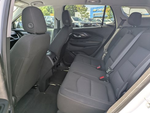 Used 2024 GMC Terrain SLE image 14