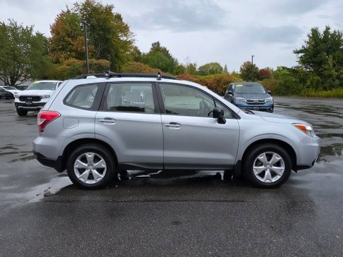 Used 2016 Subaru Forester 2.5i w/ Alloy Wheel Package image 9