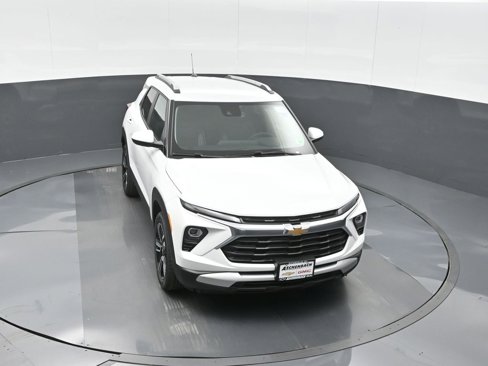 New 2025 Chevrolet TrailBlazer LT w/ Convenience Package image 12