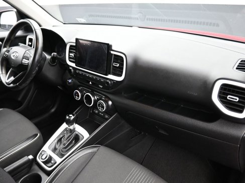 Used 2022 Hyundai Venue Limited w/ Cargo Package image 40