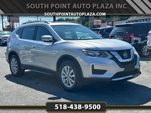 Used 2018 Nissan Rogue SV w/ Sun & Sound Touring Package image 1