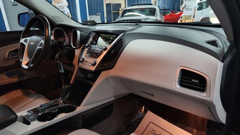 Used 2016 Chevrolet Equinox LTZ w/ Enhanced Convenience Package image 13