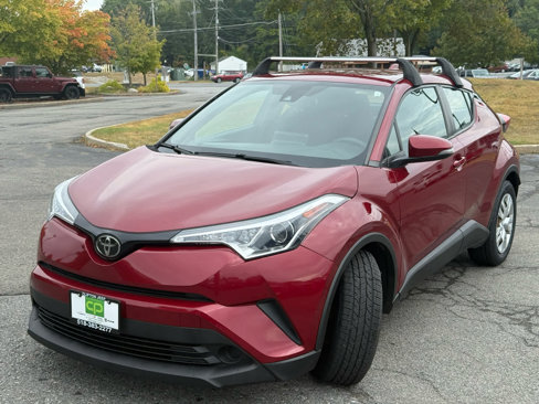 Used 2019 Toyota C-HR LE image 3