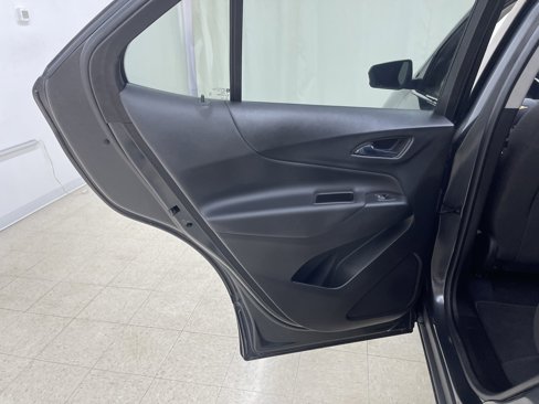 Used 2020 Chevrolet Equinox LT image 13